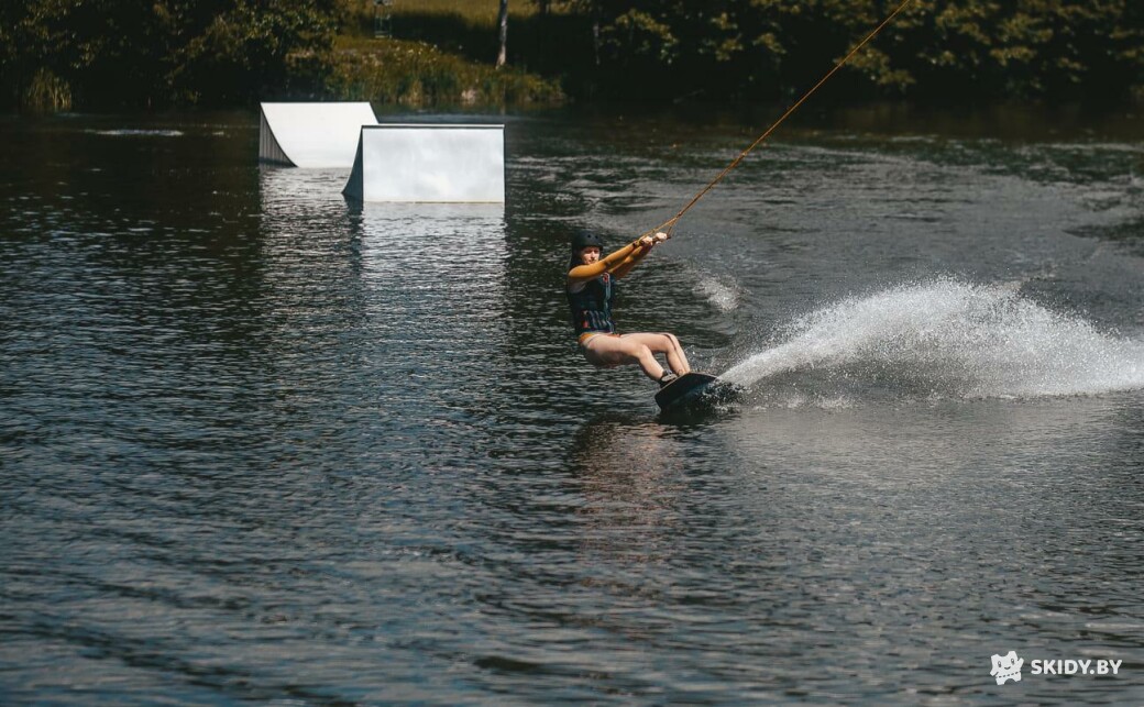 Катание на вейкборде со скидкой в WakeTeam