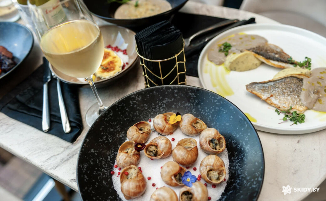 Скидка 10% на основное меню кухни в гастромаркете Fish&Food
