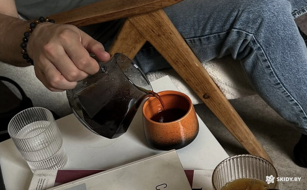 Скидка 10% на кофе, напитки и еду в Demi Coffee Brewers