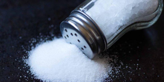 Чем опасна соль?