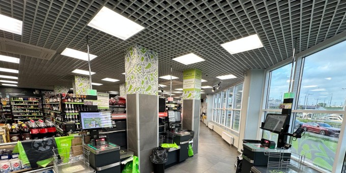 Евроопт запустил в Минск-Мире свой первый торговый объект, где покупки можно совершать без участия кассиров