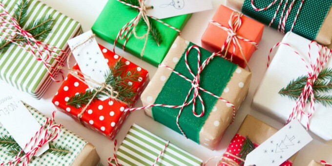 В ТРЦ Galleria Minsk проходит акция по бесплатной упаковке подарков