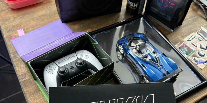 Первая в Беларуси автомобильная выставка в стиле Cyberpunk!